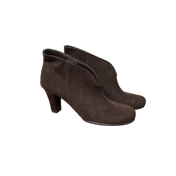 🎉 Host Pick 🎉 Brown A2 by Aerosoles Booties ~ 8 1/2M - Picture 3 of 7
